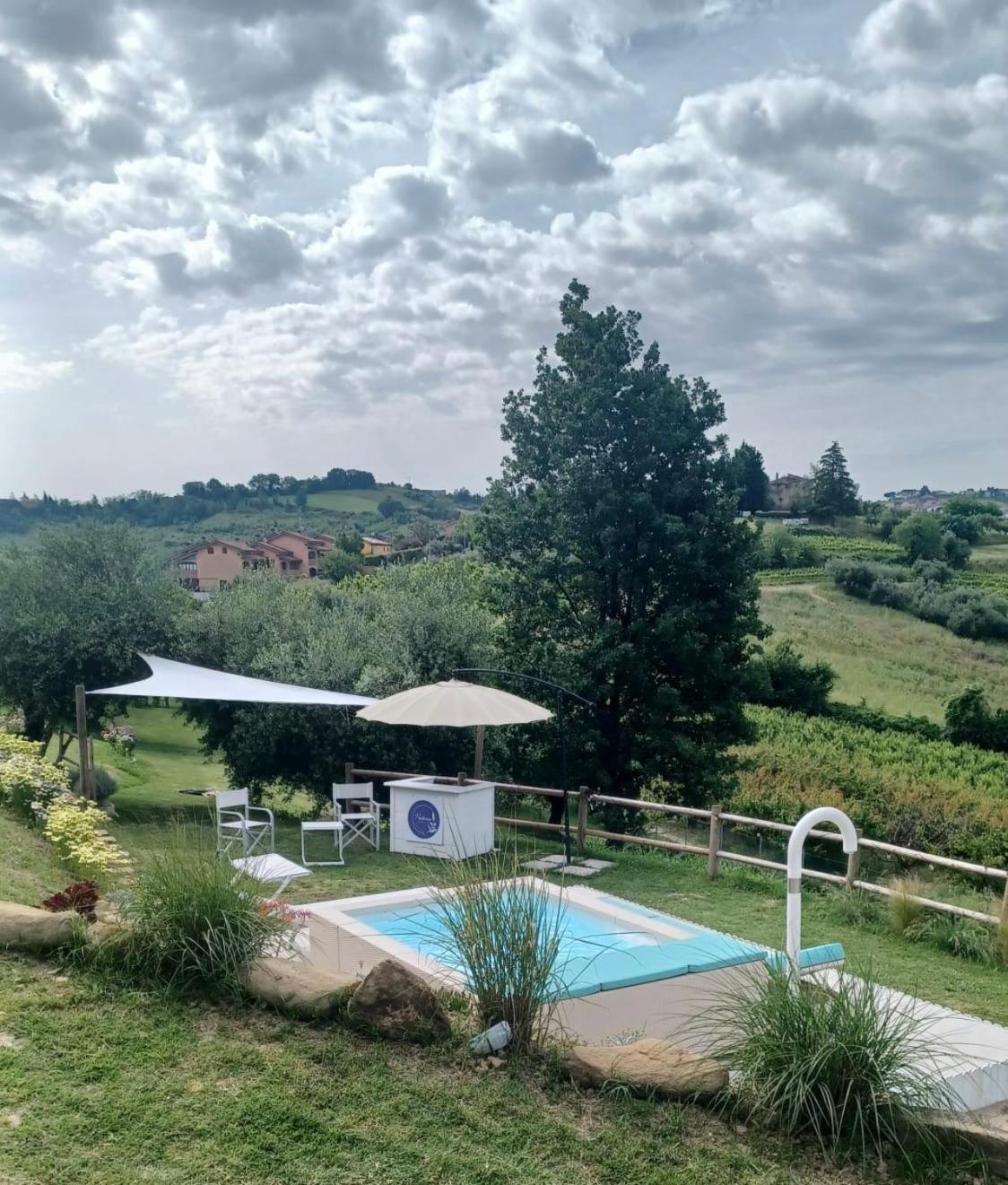 Poderino - A Place To Feel Alojamento de Acomodação e Pequeno-almoço Cento (Forli-Cesena)